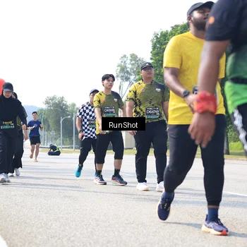 Runner Photo 6945572