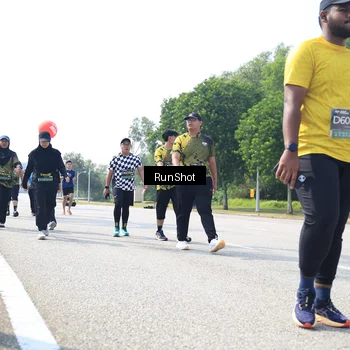 Runner Photo 6945574