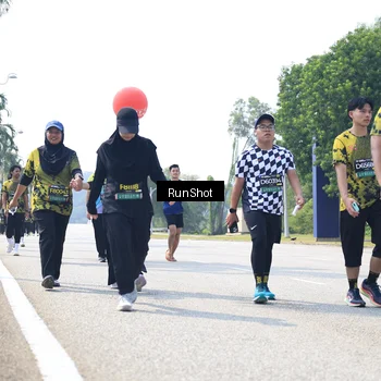Runner Photo 6945587