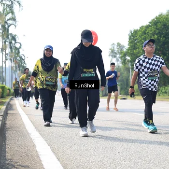 Runner Photo 6945597