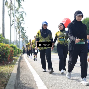 Runner Photo 6945610
