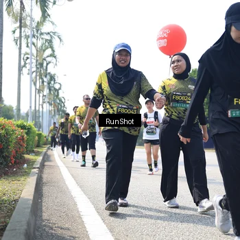 Runner Photo 6945615
