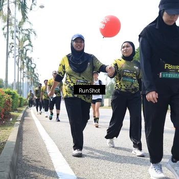 Runner Photo 6945619