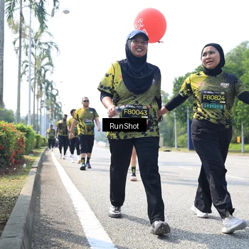 Runner Photo 6945625