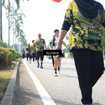 Runner Photo 6945631