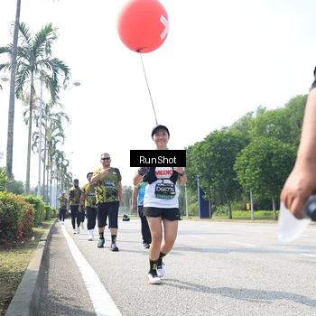 Runner Photo 6945647