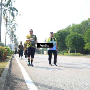 Runner Photo 6945656
