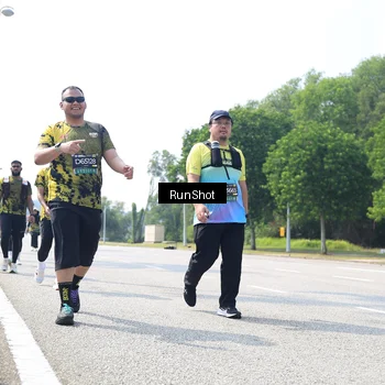 Runner Photo 6945662