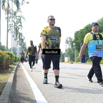 Runner Photo 6945665