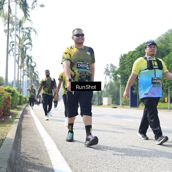 Runner Photo 6945667