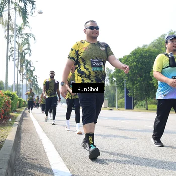 Runner Photo 6945671