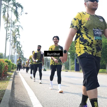 Runner Photo 6945684