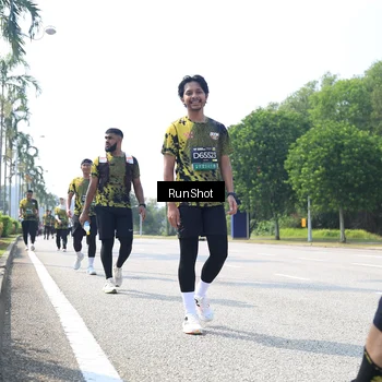 Runner Photo 6945693