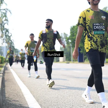 Runner Photo 6945702