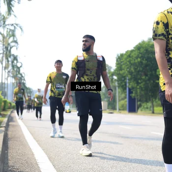Runner Photo 6945710