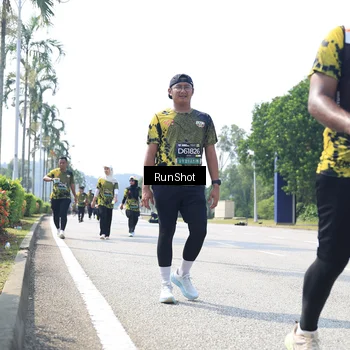 Runner Photo 6945722