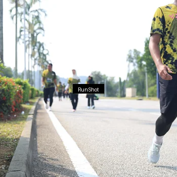 Runner Photo 6945738