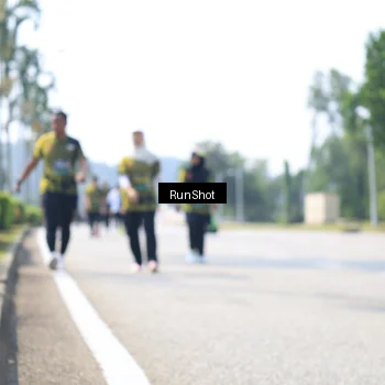 Runner Photo 6945740