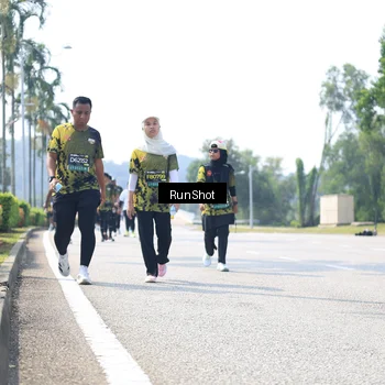 Runner Photo 6945749