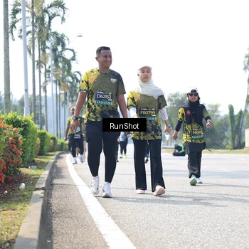 Runner Photo 6945758