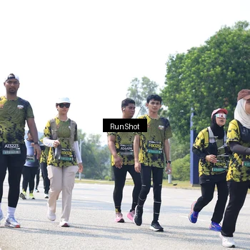 Runner Photo 6945797