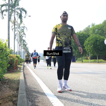 Runner Photo 6945832