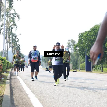 Runner Photo 6945841