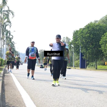 Runner Photo 6945846
