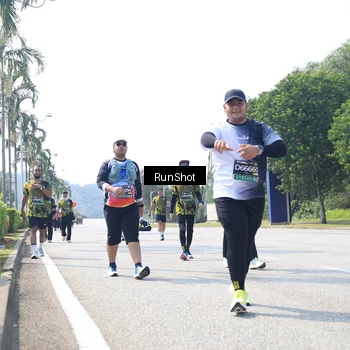 Runner Photo 6945849