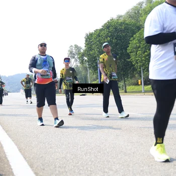 Runner Photo 6945852