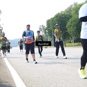 Runner Photo 6945853