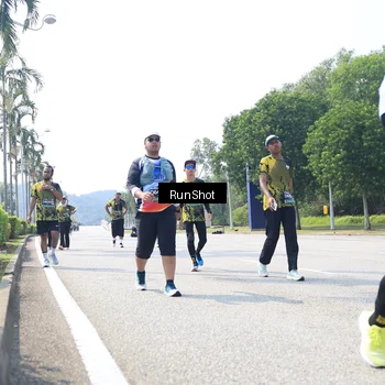 Runner Photo 6945854