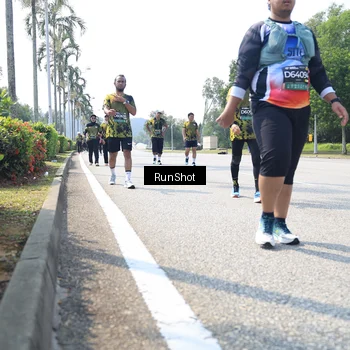 Runner Photo 6945869