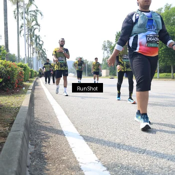 Runner Photo 6945875