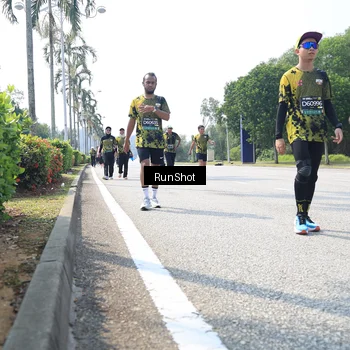 Runner Photo 6945878