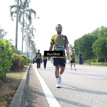 Runner Photo 6945885
