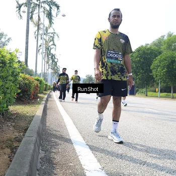 Runner Photo 6945886