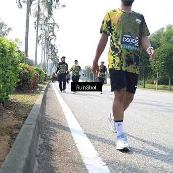 Runner Photo 6945889