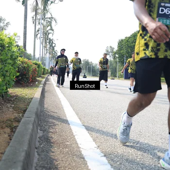 Runner Photo 6945892
