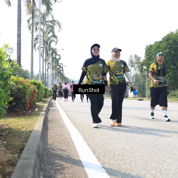 Runner Photo 6945902