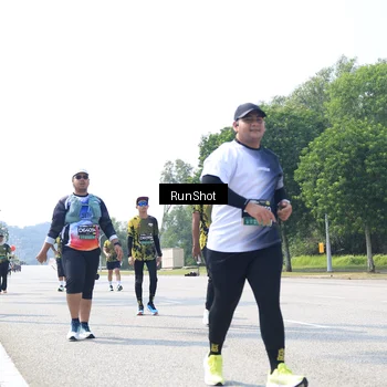 Runner Photo 6945905