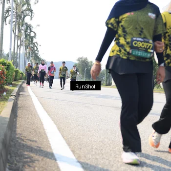 Runner Photo 6945918