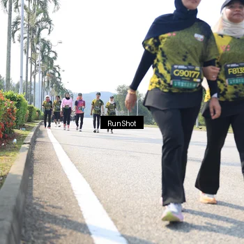 Runner Photo 6945925