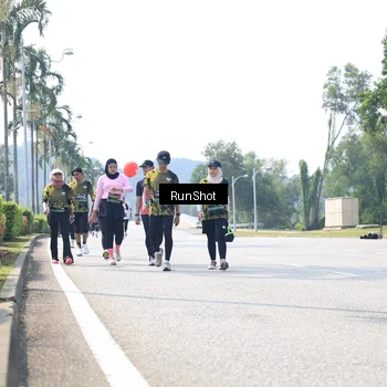 Runner Photo 6945928