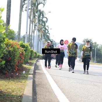 Runner Photo 6945937