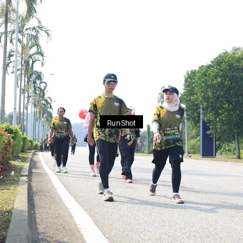 Runner Photo 6945944