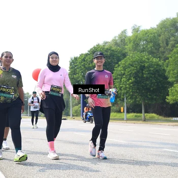Runner Photo 6945974