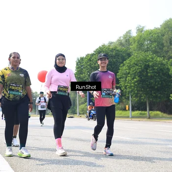 Runner Photo 6945975