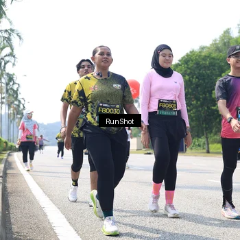 Runner Photo 6945979