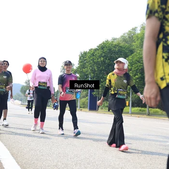 Runner Photo 6945995